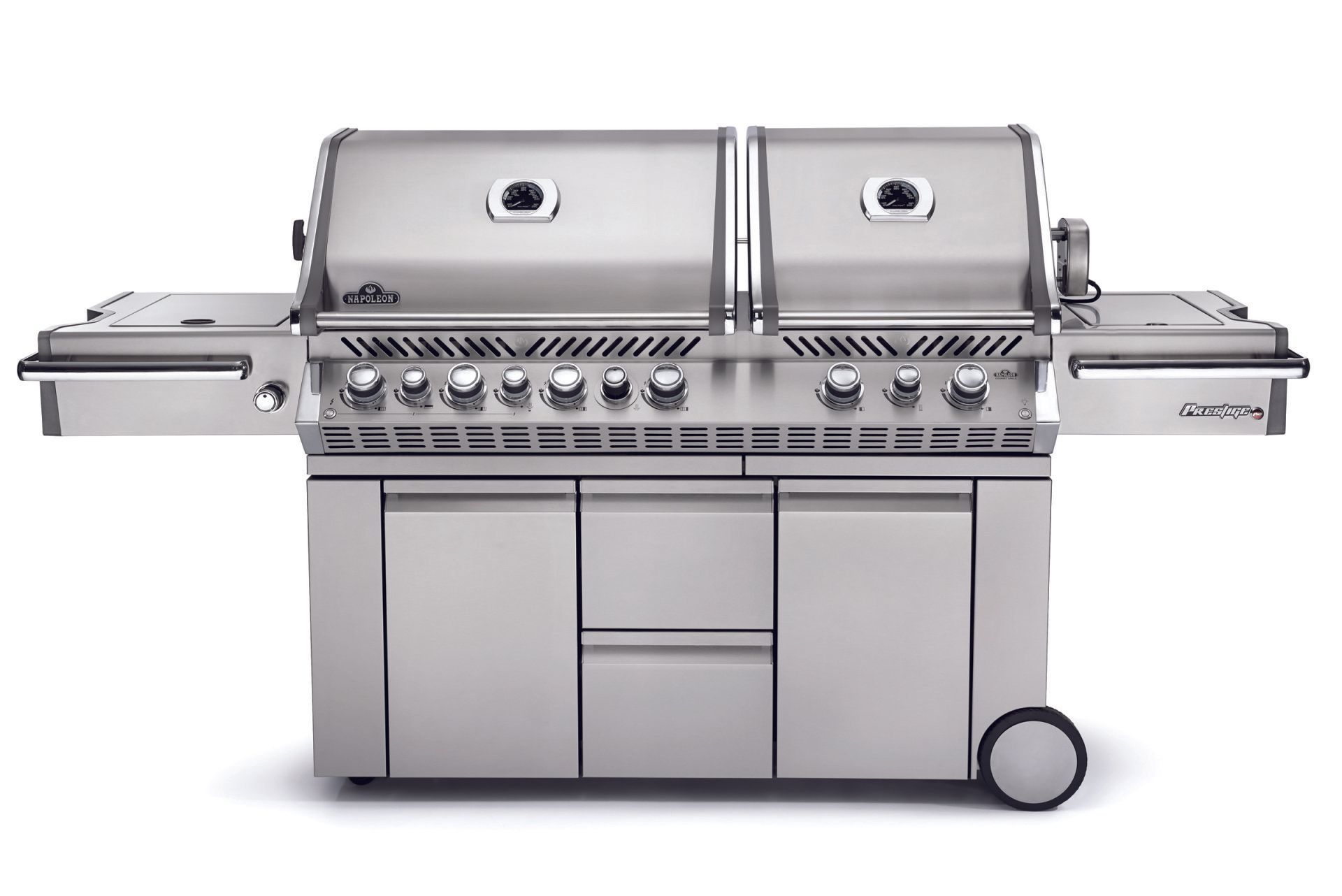 PRO825 Napoleon Grills