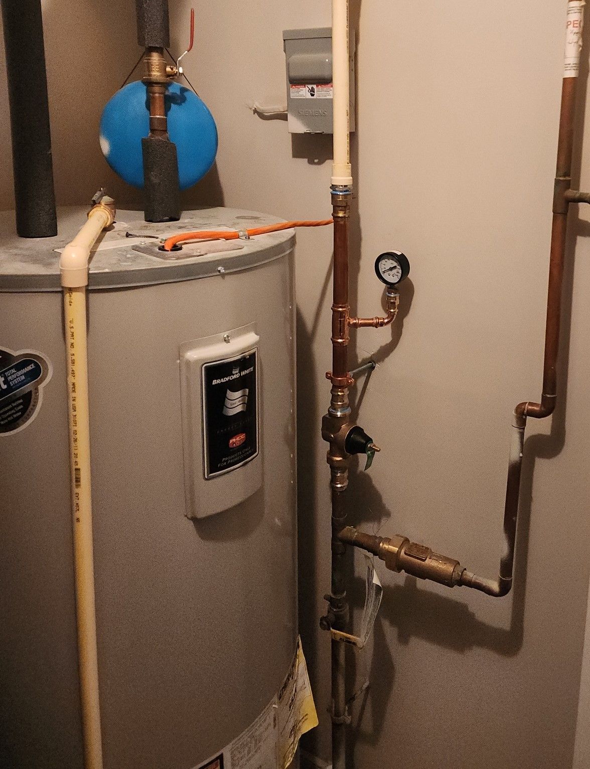 Water heater install Bel Air, MD