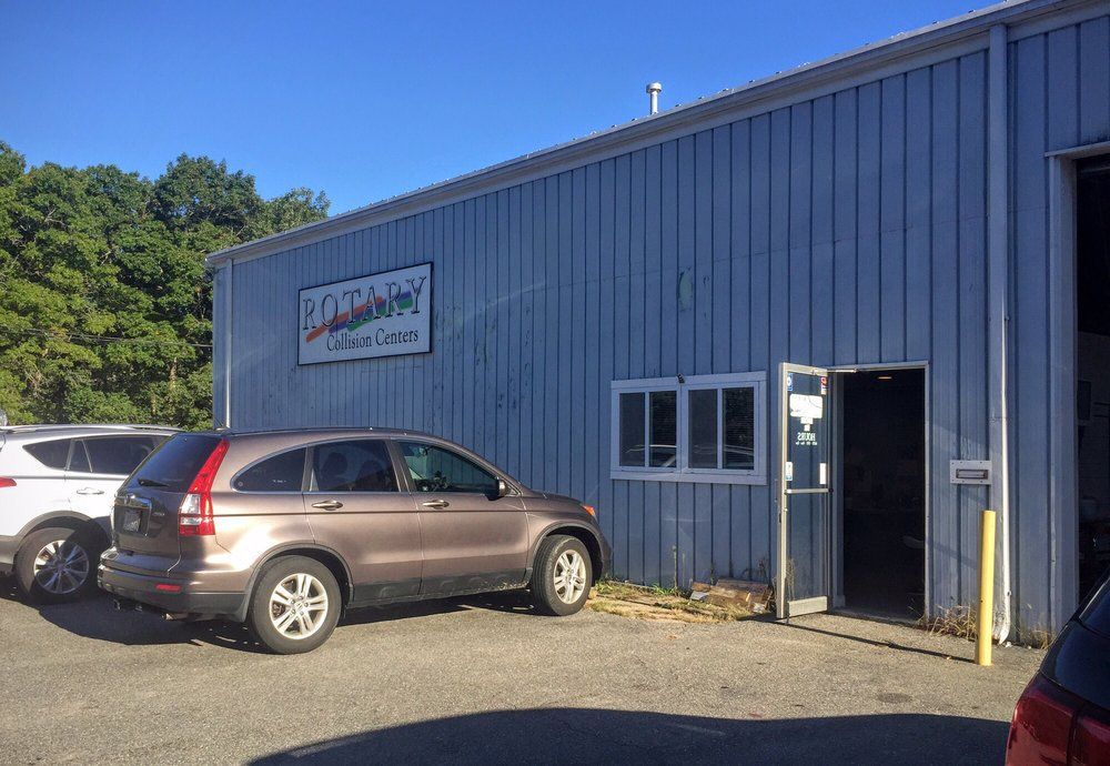 Auto collision center