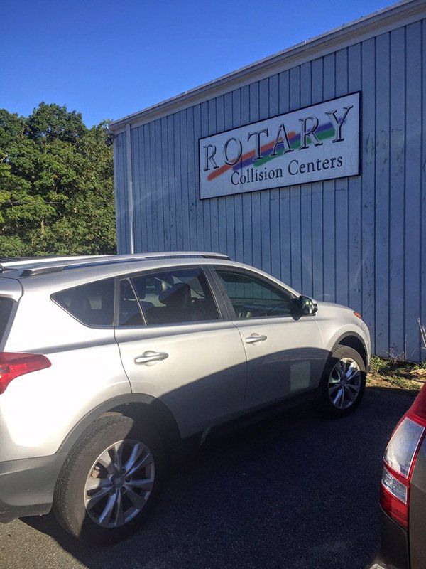 Auto collision center