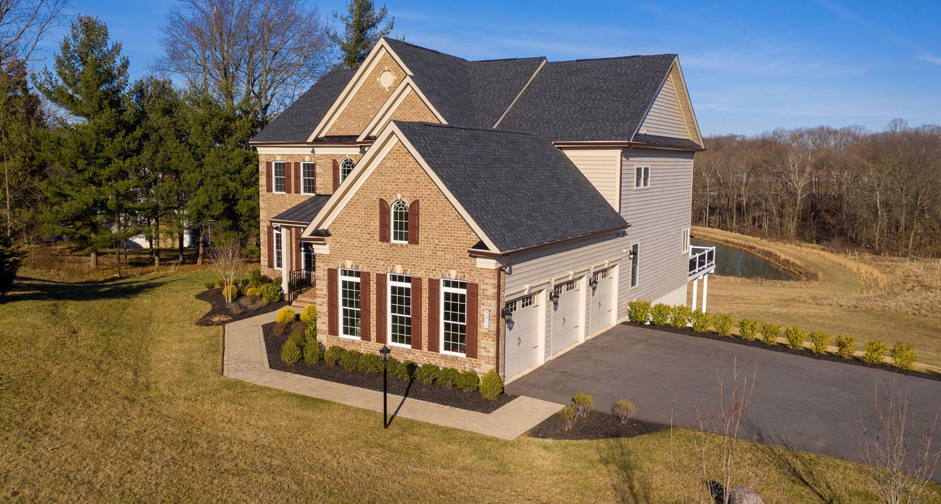 Roofing Contractor Lakeville, MN Platinum Builders