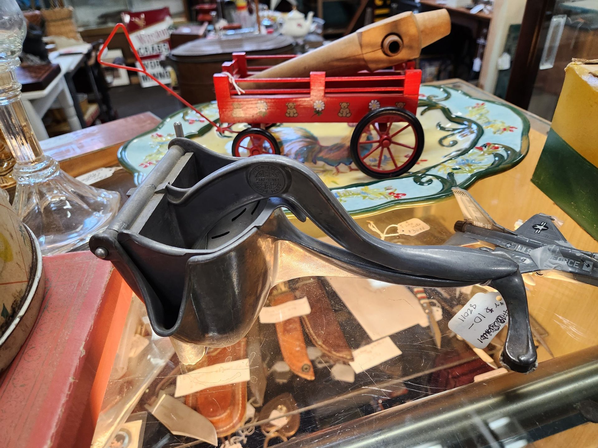 Vintage & Antique items
