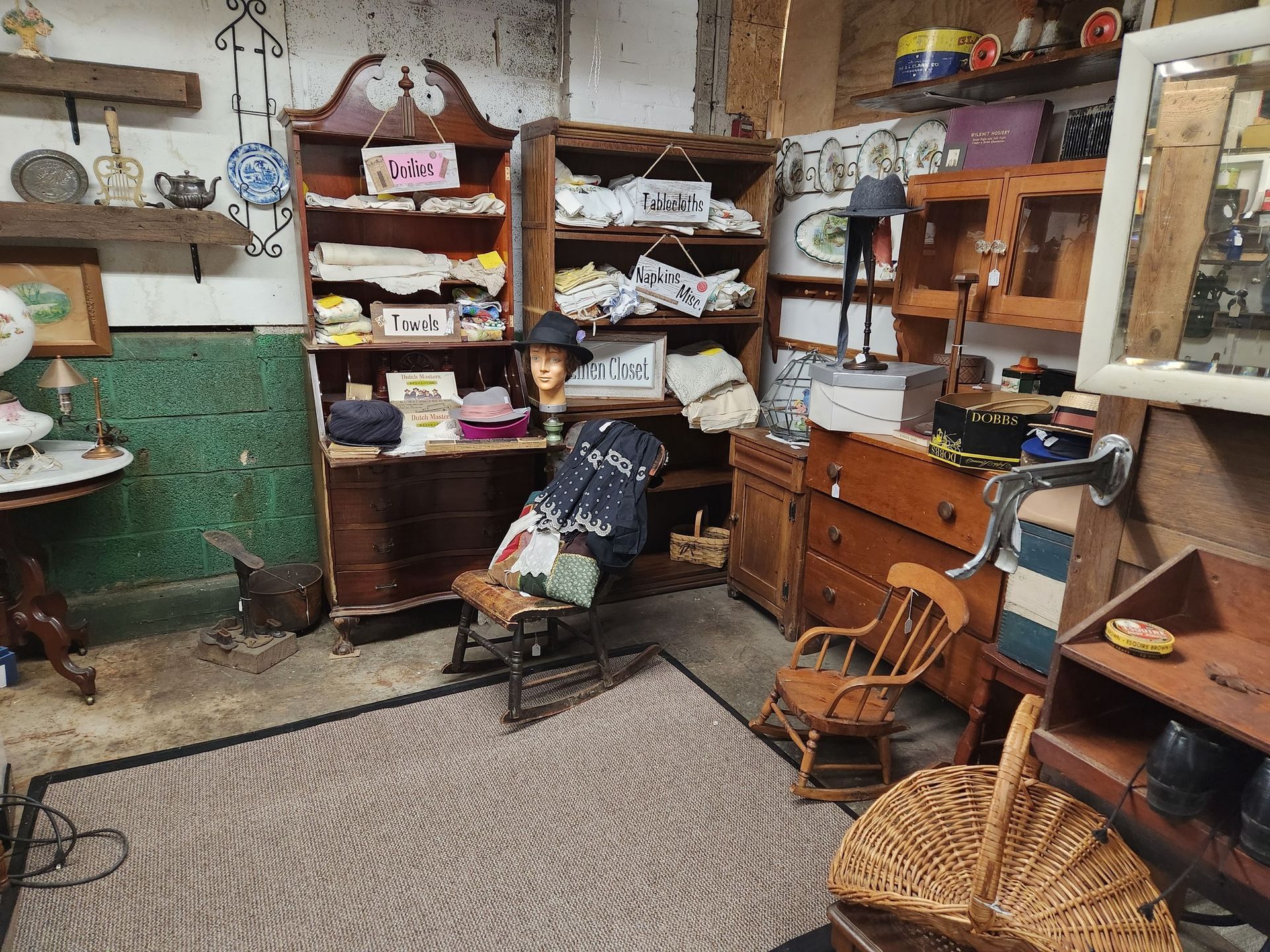 Vintage & Antique items