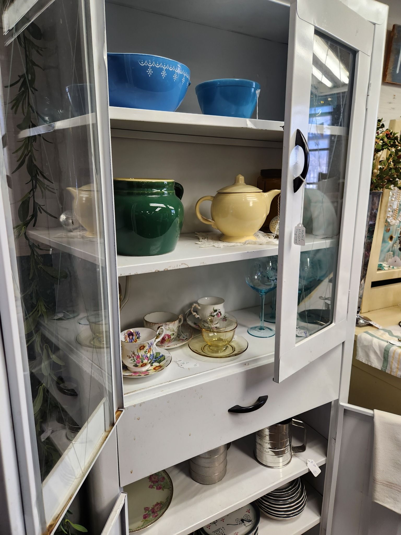 Vintage & Antique items