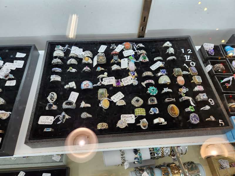 Antique and Collectible Jewelry
