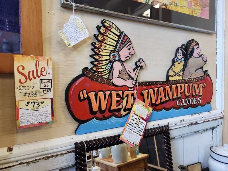 Antique Signs and Décor