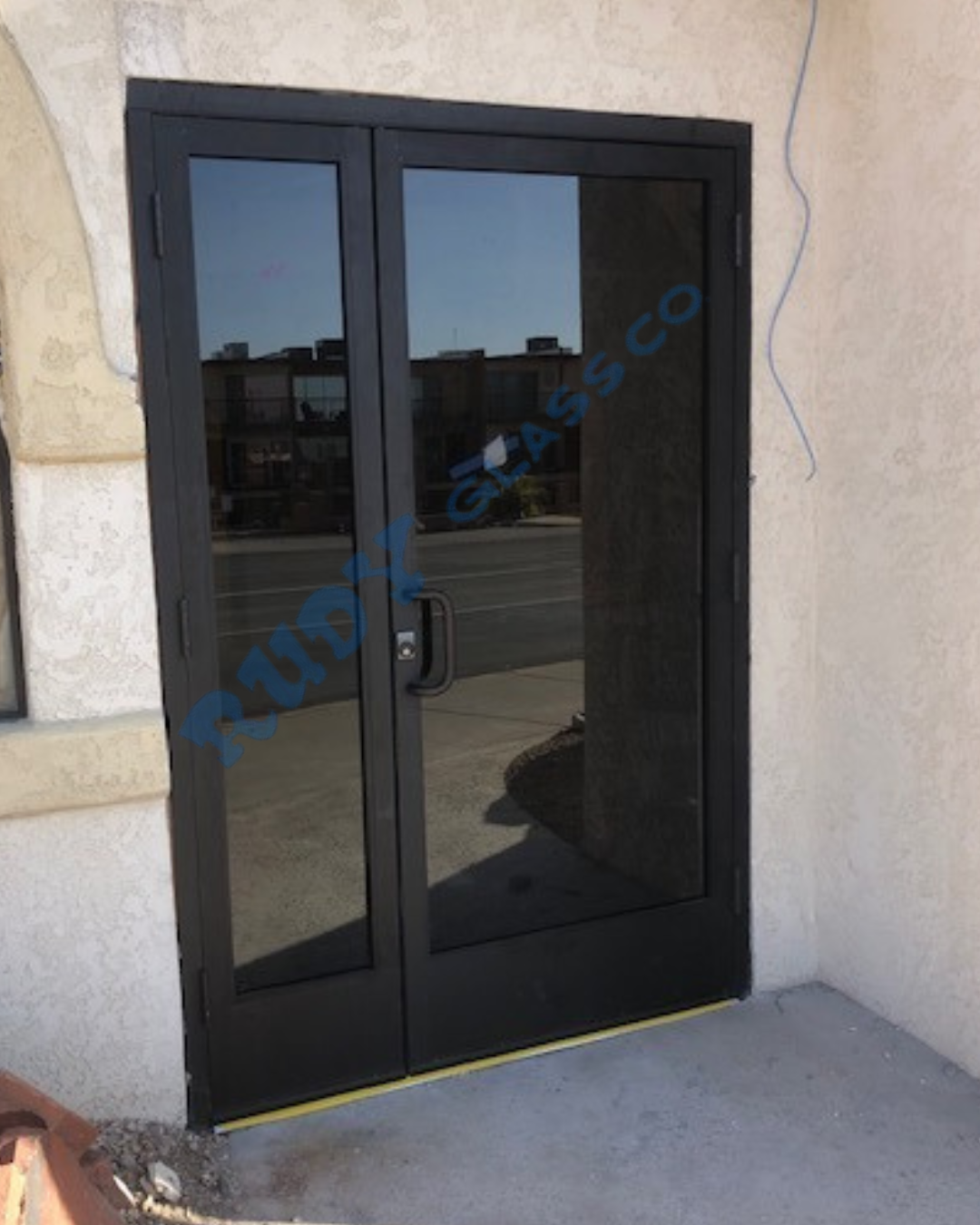 RUDY GLASS  NEW WINDOW STORE FRONT DOOR HANDLE LAKE HAVASU CITY ANDERSEN WINDOW ROLL-A-SHEILD INTERNATIONAL CLEAR COVERED NEW CONSTRUCTION WESTERN WINDOW CRL C.R. LAURENCE BI FOLD BI-FOLD OPEN WINDOW STOREFRONT LOGO DREAM HOME DRIVE-THRU DRIVE THROUGH RESTURANT SHOWER BATHROOM VANITY LIVING ROOM WAREHOUSE HOTEL OFFICE OFFICES BUSINESS PLAZA MALL SATIN ETCH FROSTED TILE MODERN BIG CUSTOM SHOWER WALKIN SHOWER WALL SHOWER PANELS MIRRORS RESTROOM RESTROOMS BATHROOM LIGHTS DOME BARN DOOR ROLLERS TUB TUBS TOILETS TOILET SLIDING GLASS DOOR SGD BACKYARD GARDEN ROOM ARIZONA ROOM BUSINESS KITCHEN DINING ROOM WARDROBE MIRROR