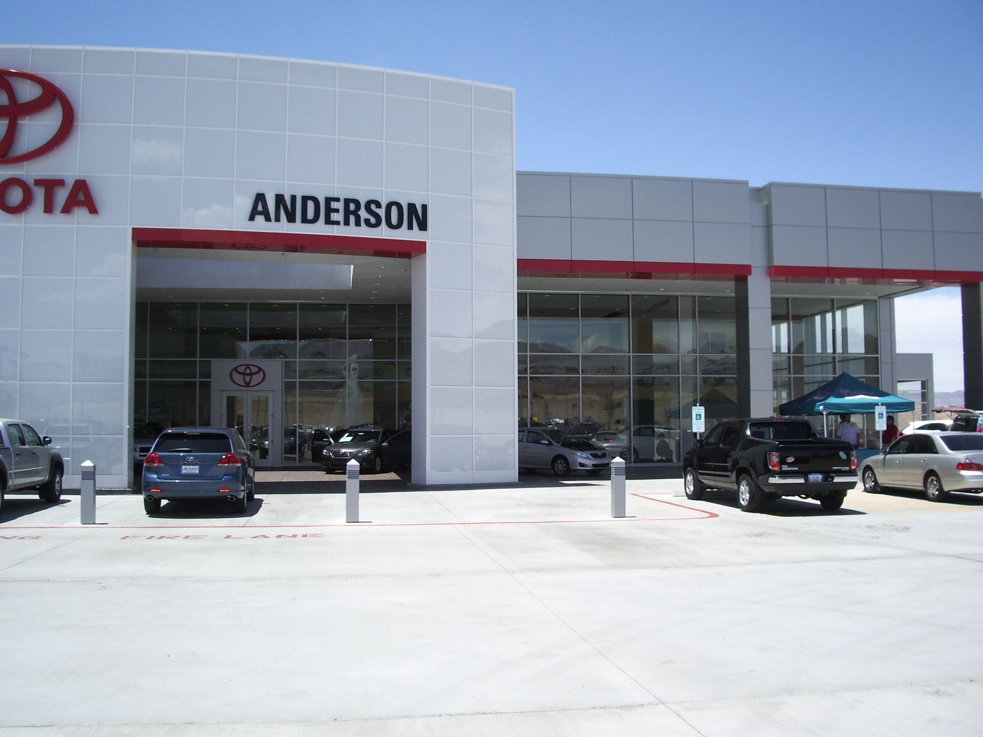 RUDY GLASS  NEW WINDOW STORE FRONT DOOR HANDLE LAKE HAVASU CITY ANDERSEN WINDOW ROLL-A-SHEILD INTERNATIONAL CLEAR COVERED NEW CONSTRUCTION WESTERN WINDOW CRL C.R. LAURENCE BI FOLD BI-FOLD OPEN WINDOW STOREFRONT LOGO DREAM HOME DRIVE-THRU DRIVE THROUGH RESTURANT SHOWER BATHROOM VANITY LIVING ROOM WAREHOUSE HOTEL OFFICE OFFICES BUSINESS PLAZA MALL SATIN ETCH FROSTED TILE MODERN BIG CUSTOM SHOWER WALKIN SHOWER WALL SHOWER PANELS MIRRORS RESTROOM RESTROOMS BATHROOM LIGHTS DOME BARN DOOR ROLLERS TUB TUBS TOILETS
SLIDING GLASS DOOR SGD BACKYARD GARDEN ROOM ARIZONA ROOM BUSINESS ANDERSON TOYOTA