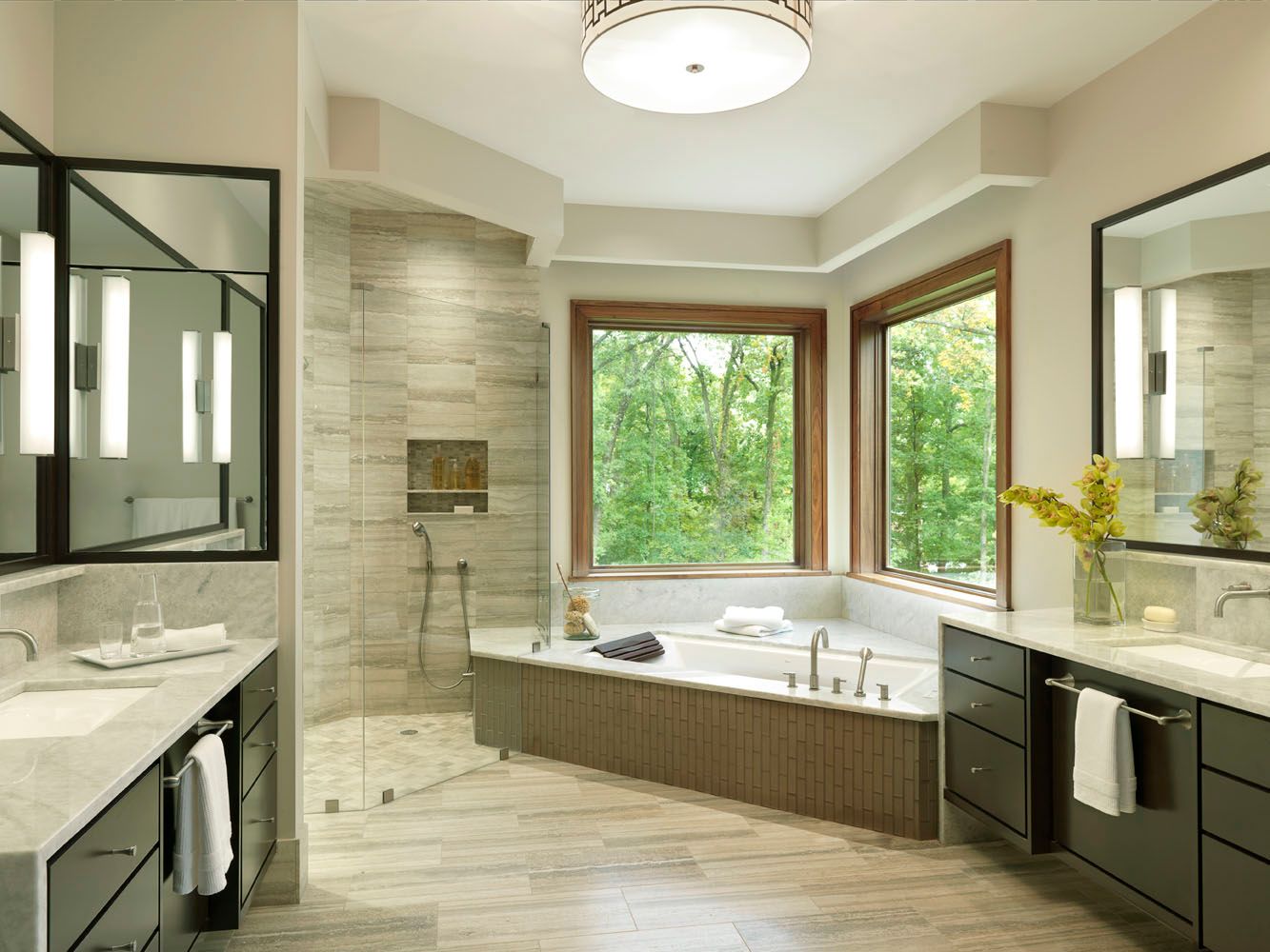 Warm Contemporary Bath