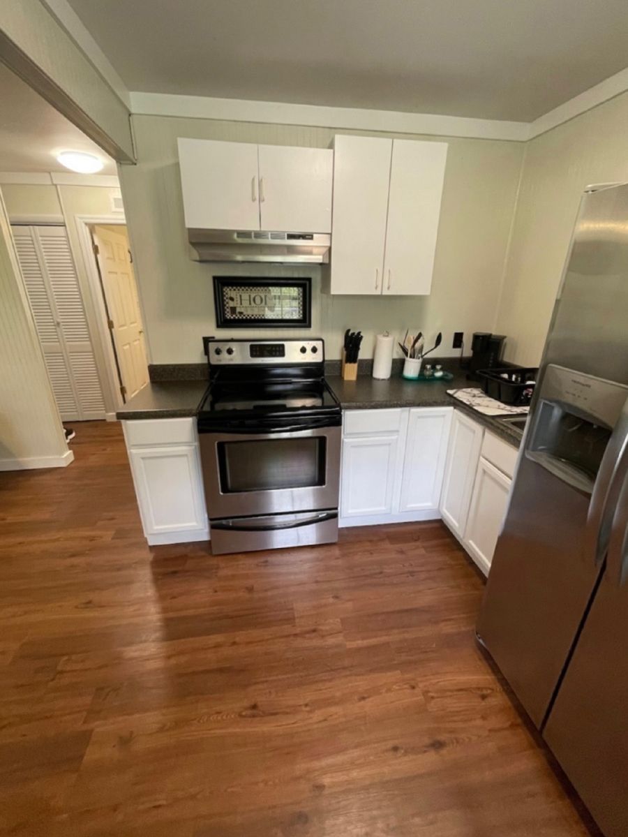 A kitchen with appliances