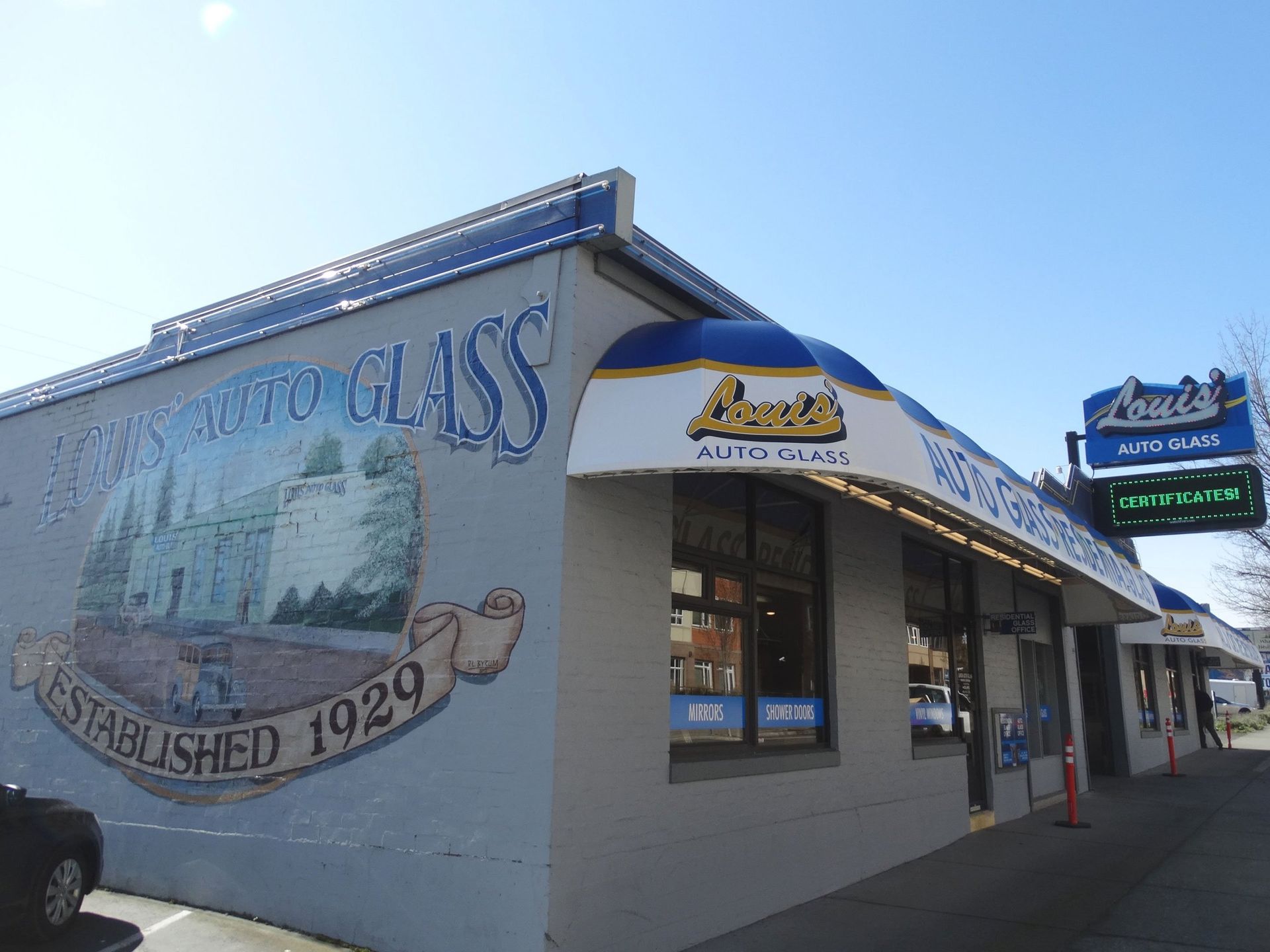 Contact Louis Auto Glass Bellingham, WA 3607343840