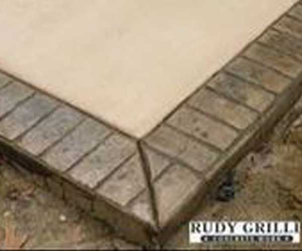 Worn Brick Border Roller