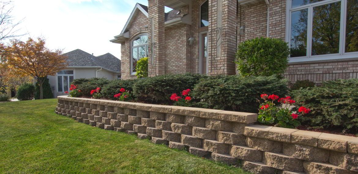 Cottage Stone Garden & Retaining Wall