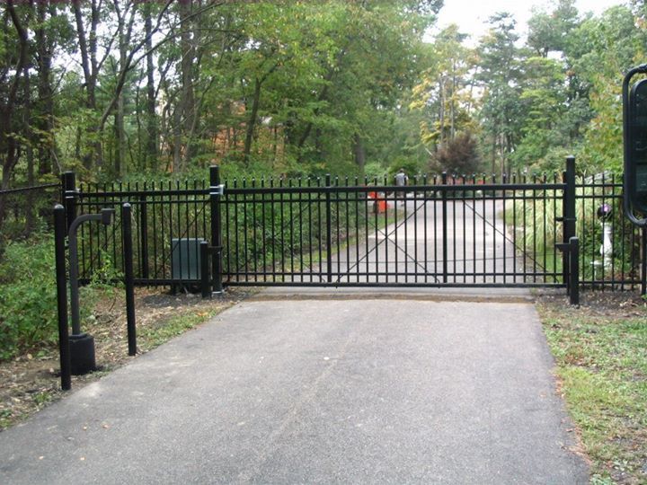 gate