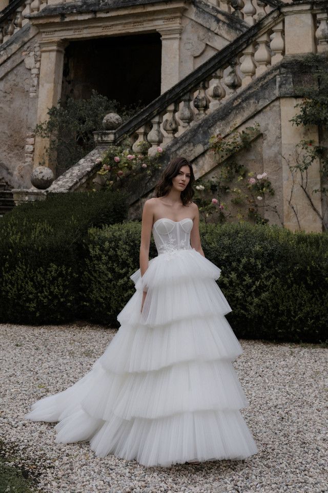 white mermaid dress Sweetheart White Mermaid Prom Dresses Crystal Mermaid Evening Dresses main image 0
