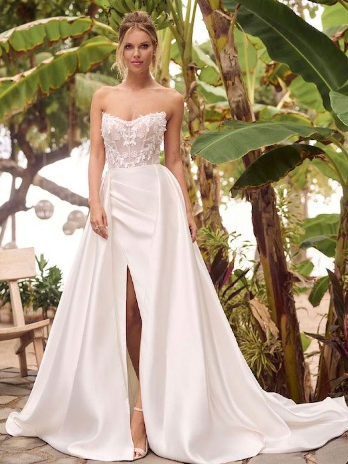 Rebecca Ingram, affordable prices wedding gown, crape low back