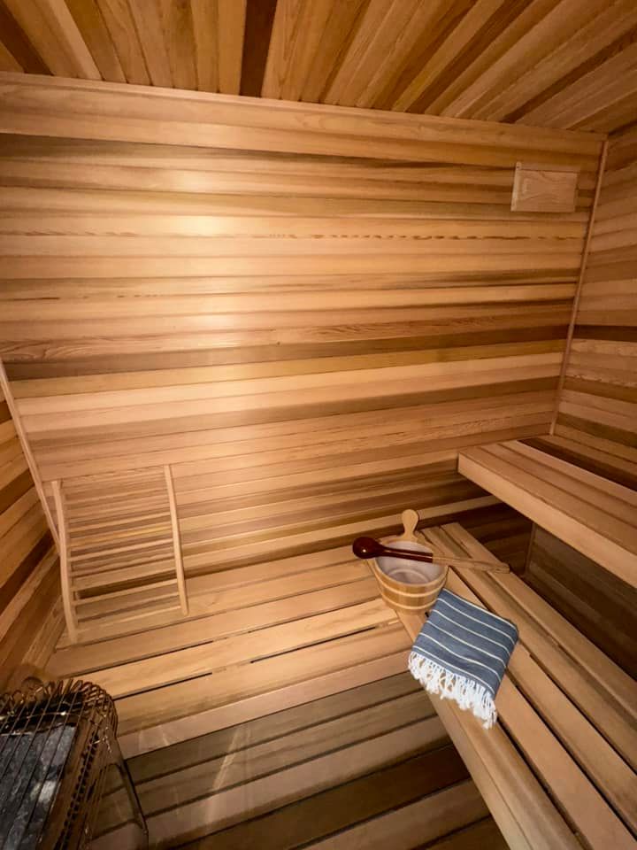 Sauna area