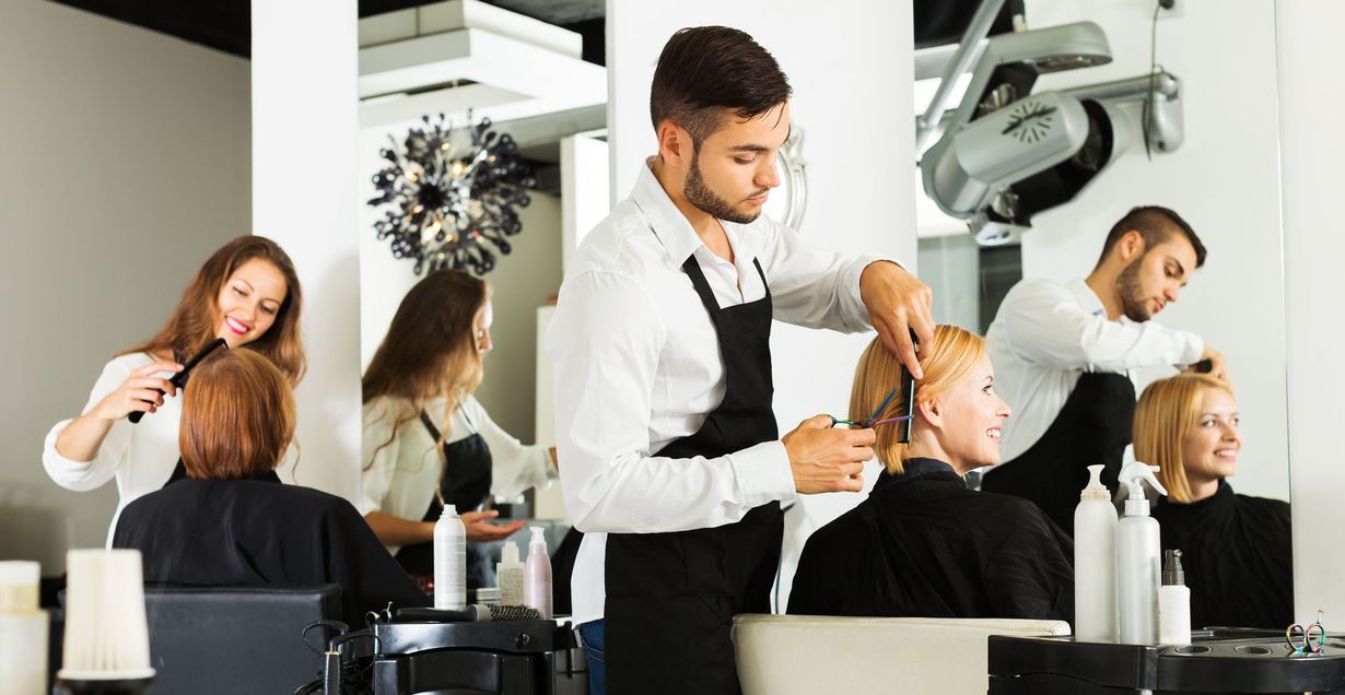 Mannequin Beauty School