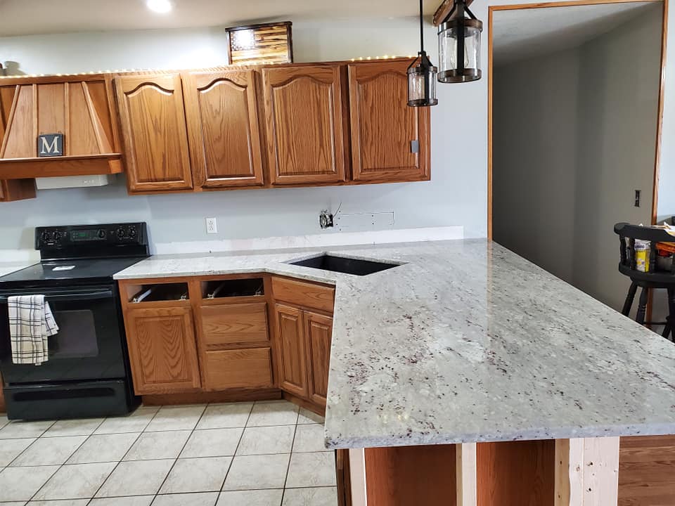 Kitchen Countertops Granite Quartz Dayton, OH
