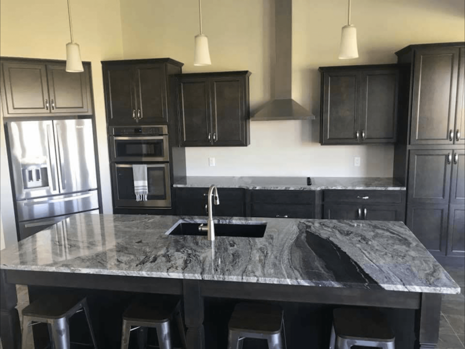 Kitchen Countertops Granite Quartz Dayton, OH