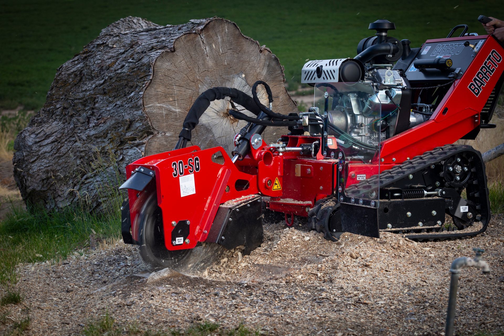  landscaping equipment rental service 