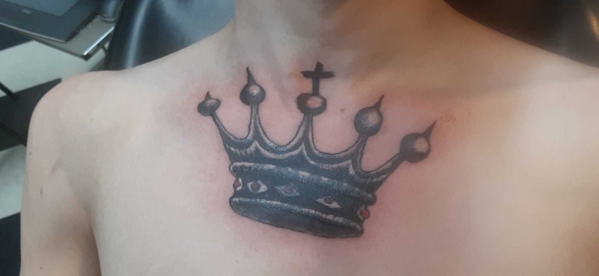 crown tattoo