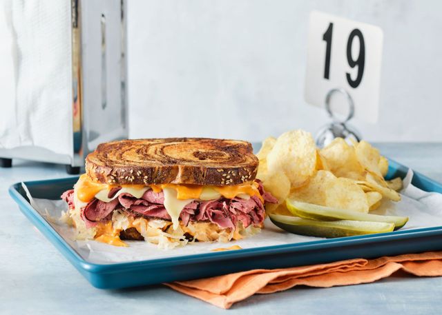 43rd Street Deli & Breakfast House