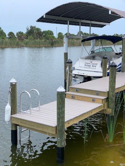 Boat Dock Installations | Lift Accessories | Englewood, FL