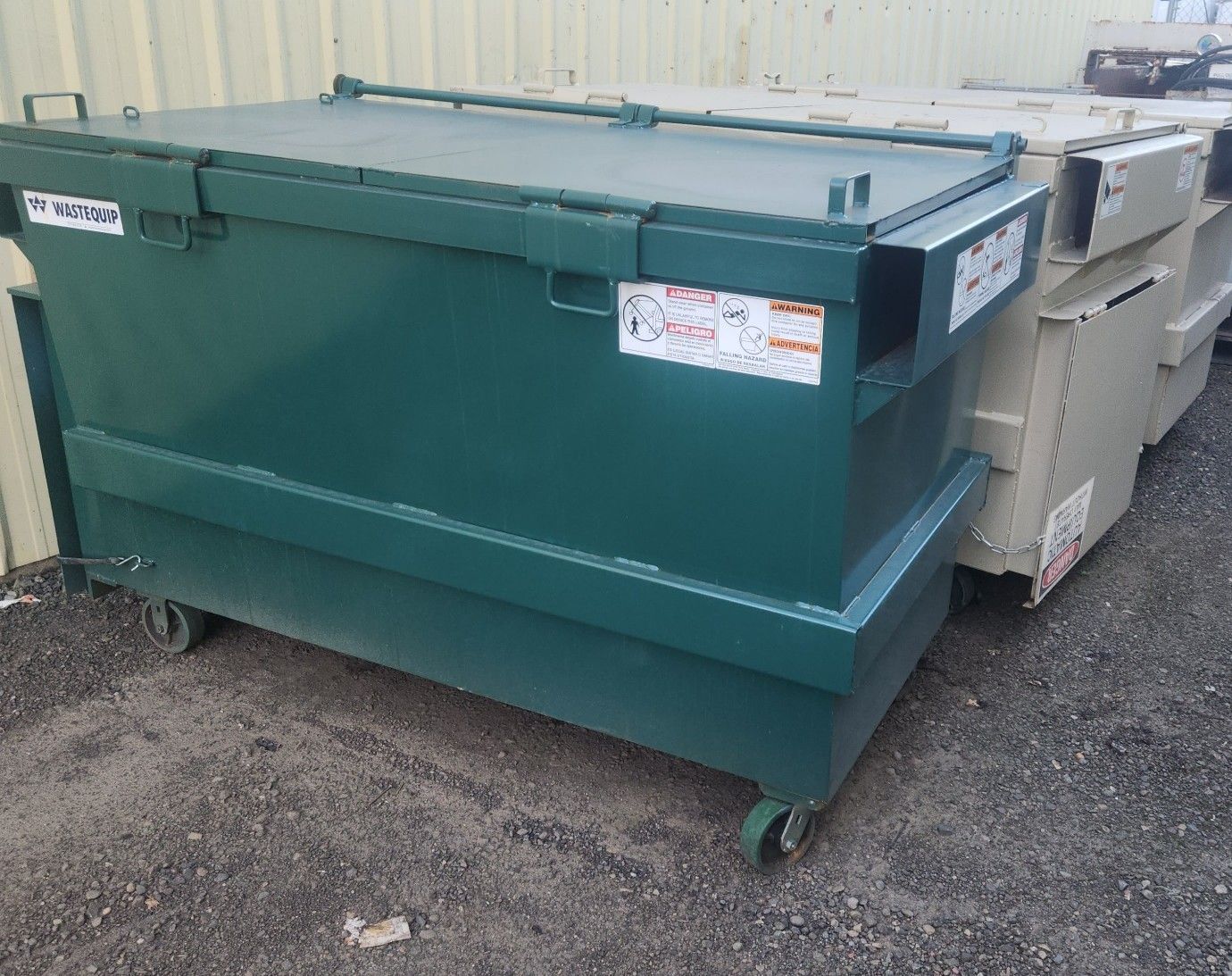 2 CU YD APT Receiver Container