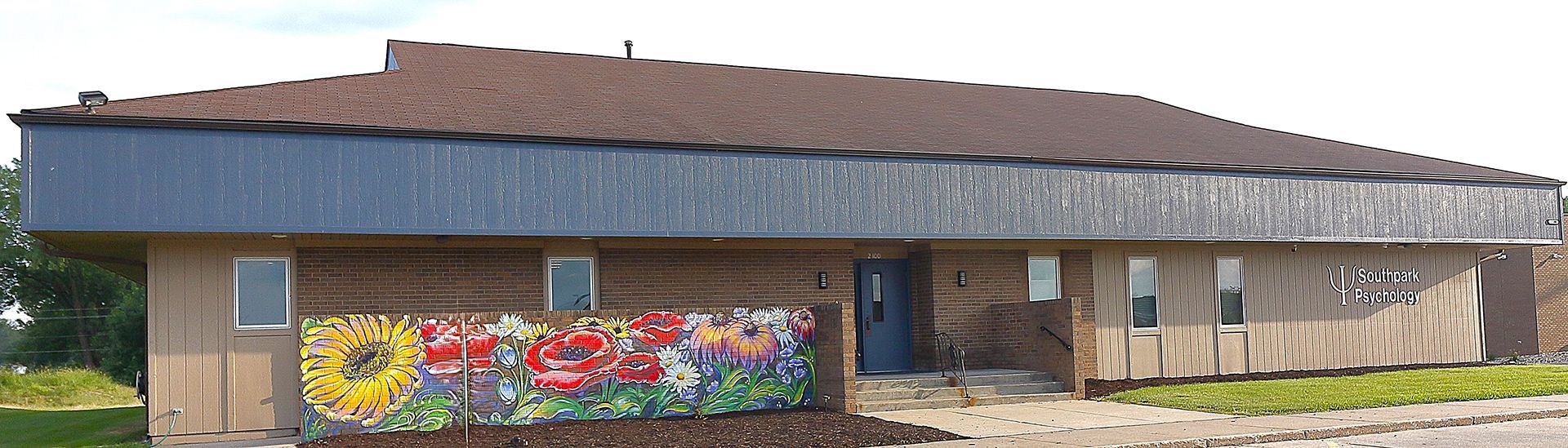 wide shot of the the Southpark Psychology building.