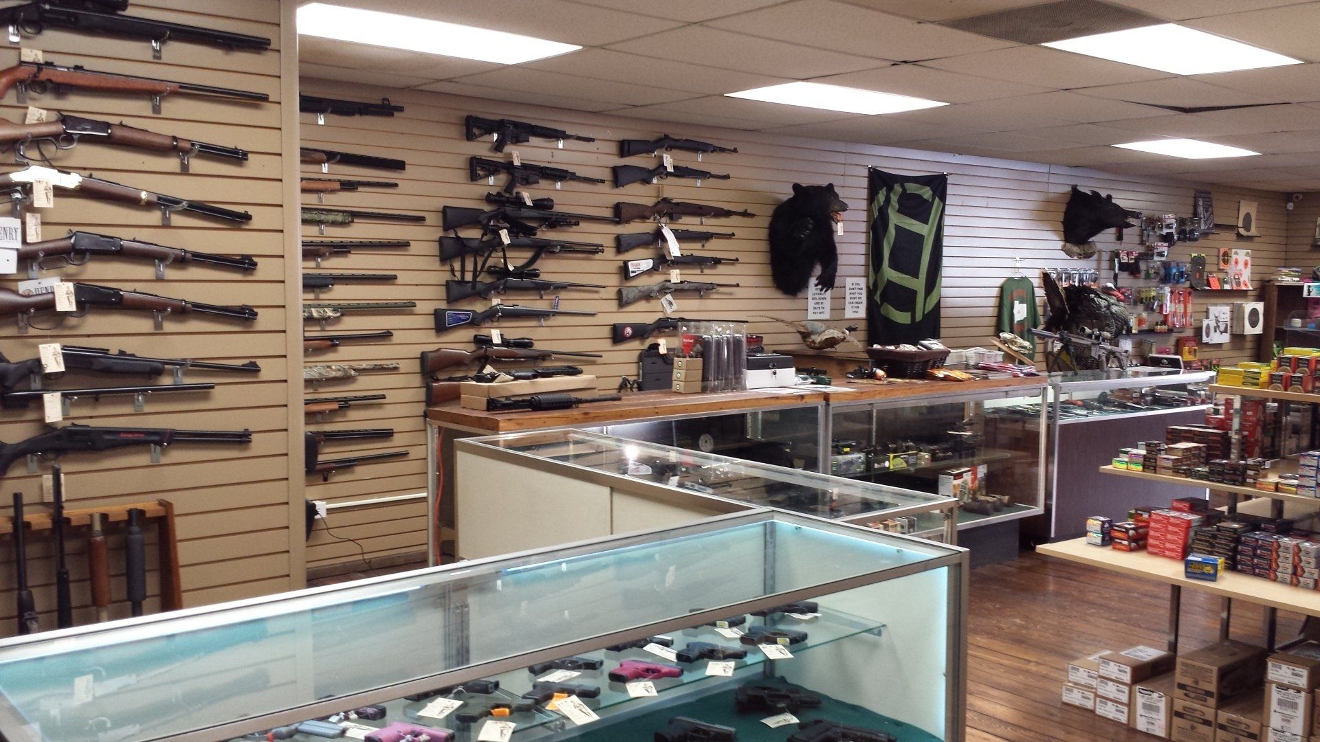 Illiana Firearms Gallery