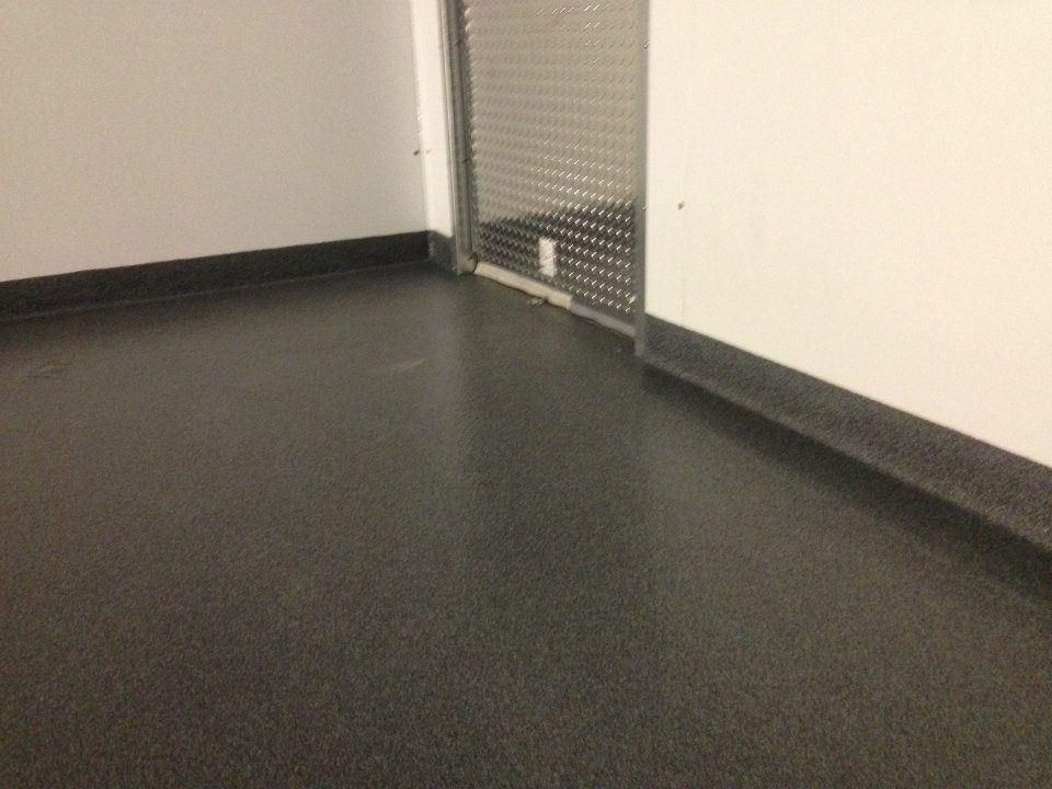 Quartz floor