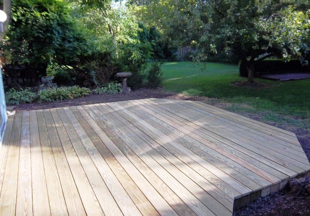 American Deck Builders Inc. Pine Deck Gallery Palatine, IL