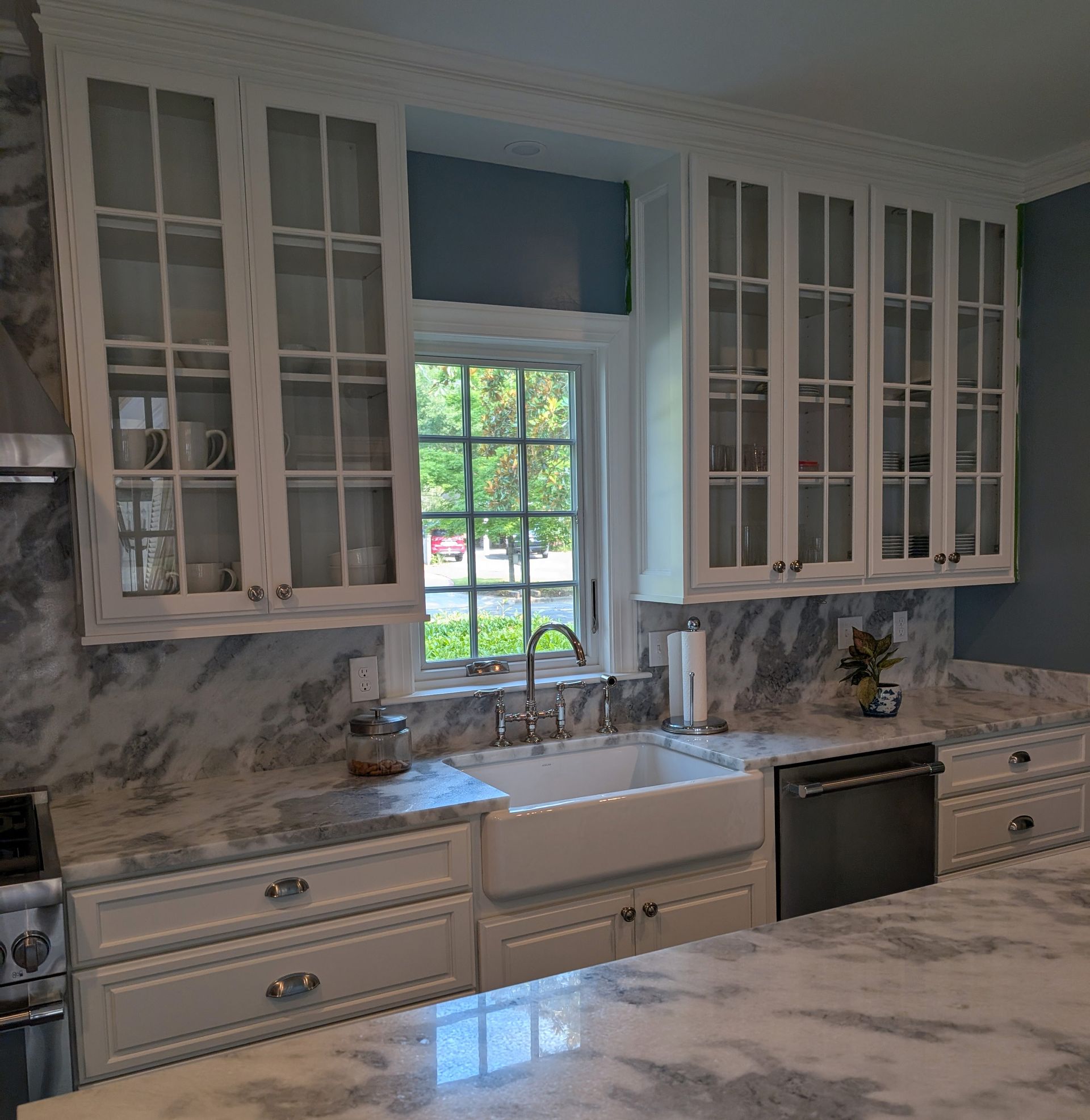 Traditional Transitional Kitchen Remodel by Miller Surface Gallery project photo