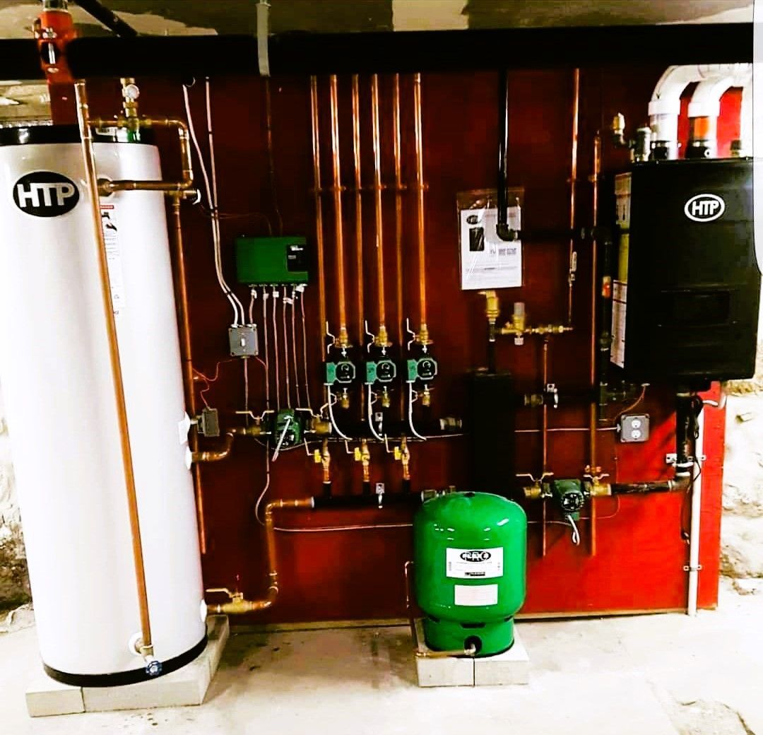 House plumbing installation and repair