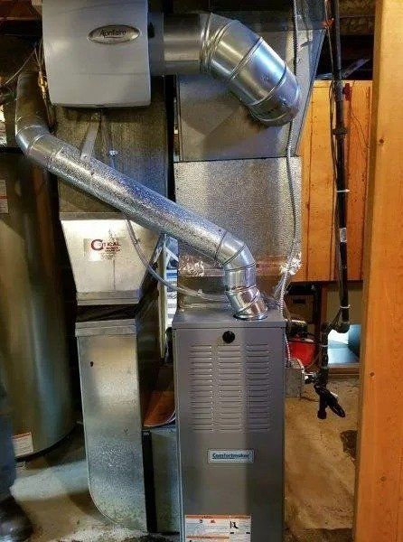 Comfortmaker furnace with humidifier