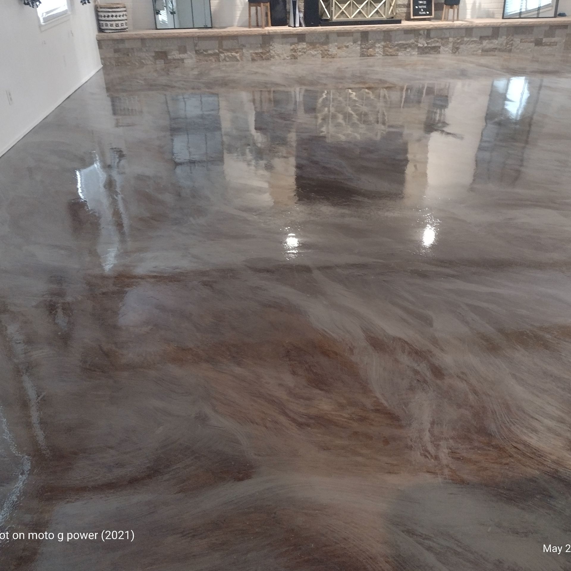 marbled epoxy flooring
