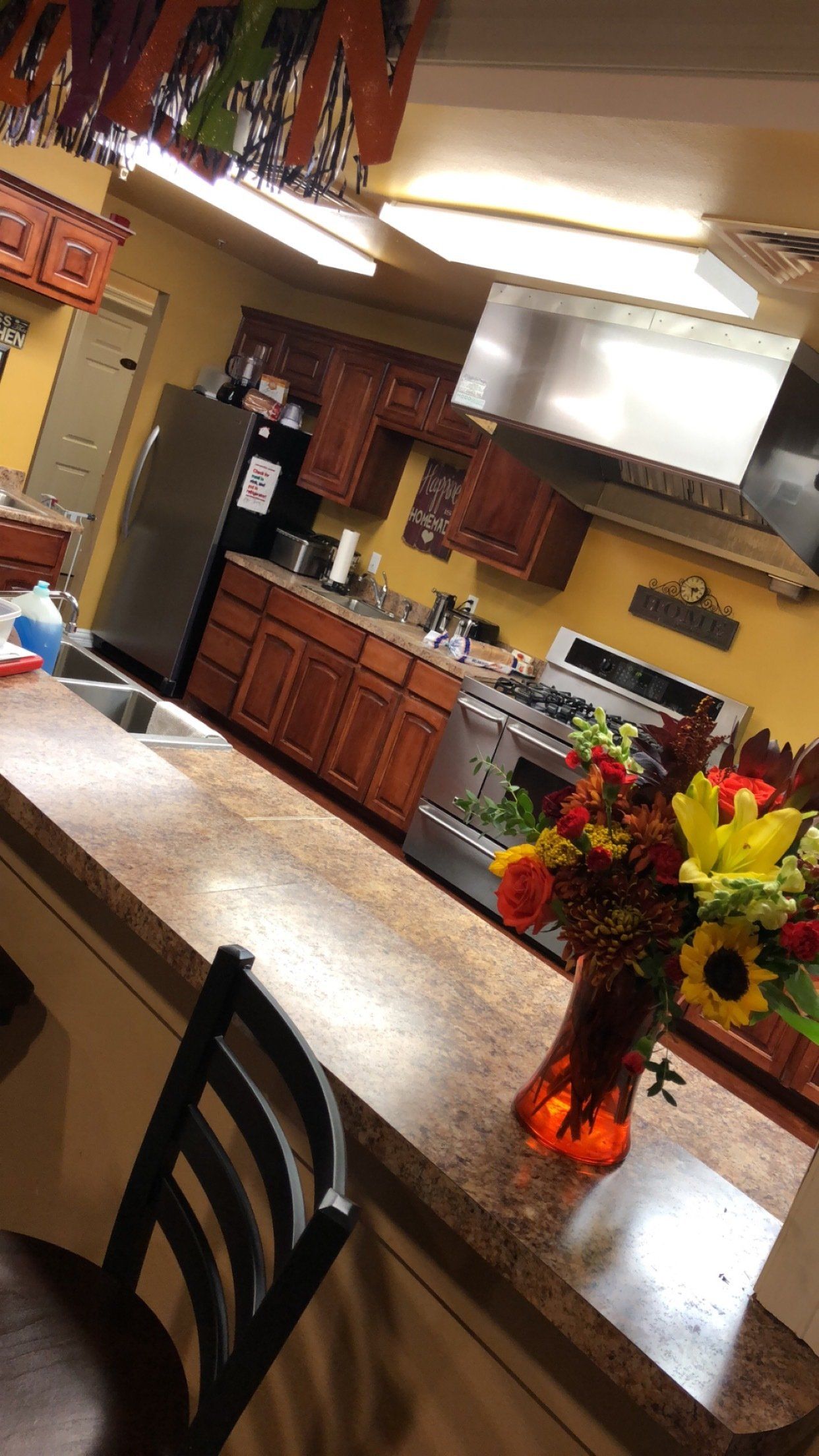 The Home Place Of Paris Service