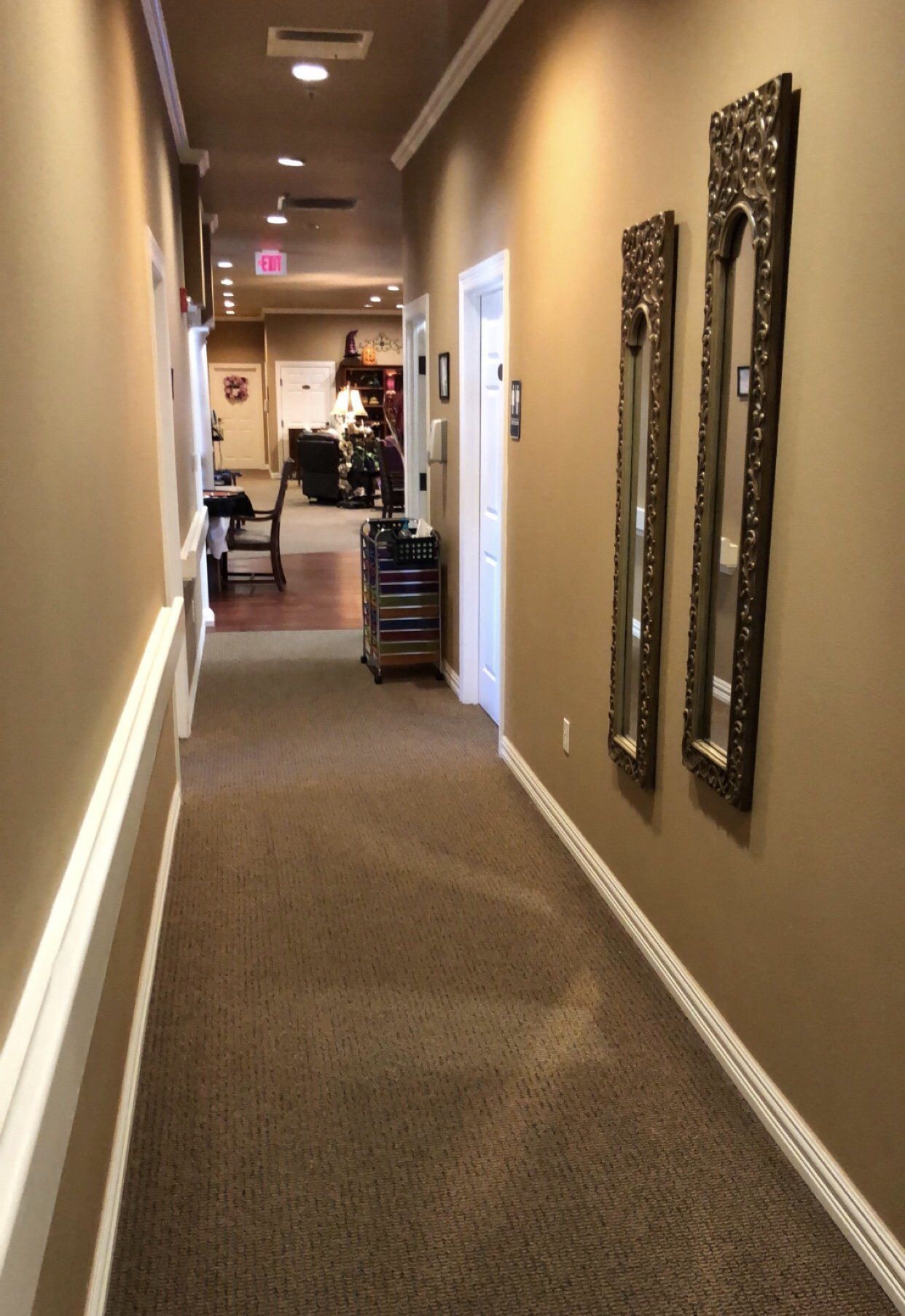 The Home Place Of Paris Service