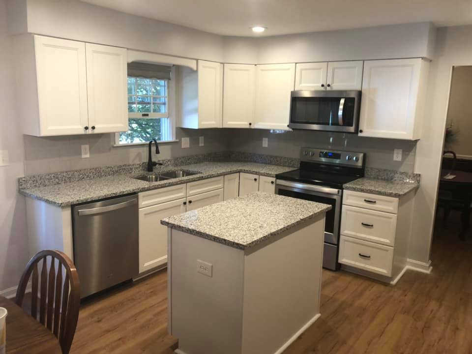 Contemporary kitchen with countertop at the middle