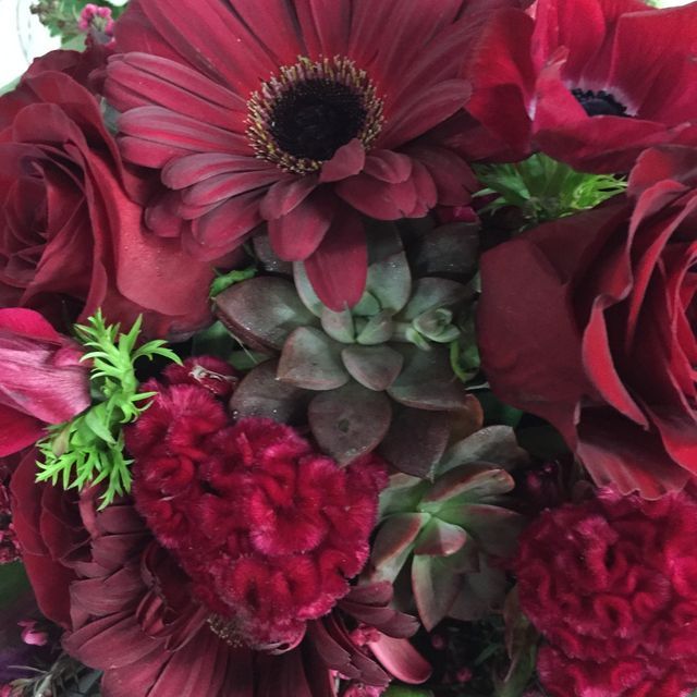 Flower arrangement