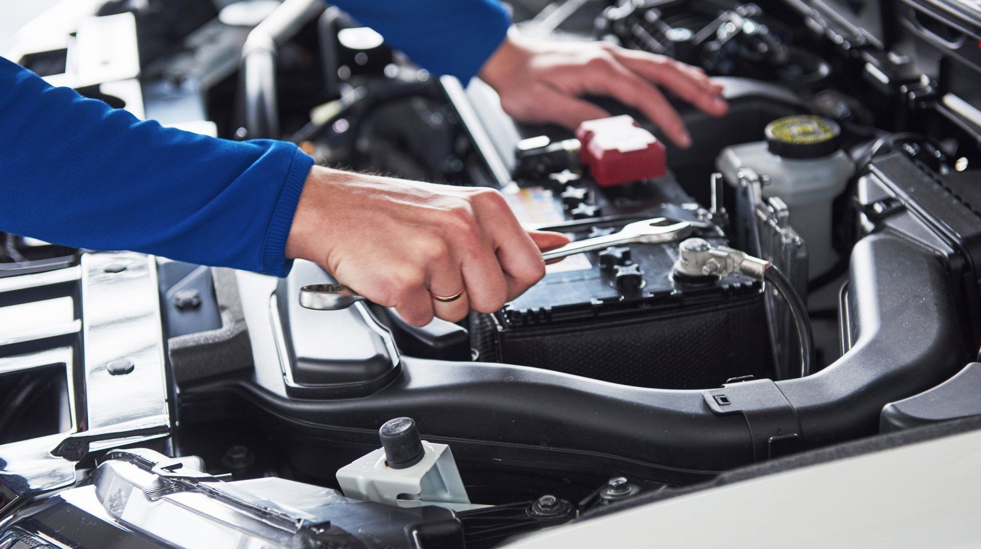 McCool Semi Repair & Roadside Services — Diesel repair shop in Oakwood, Illinois