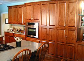 Kitchen cabinet