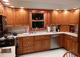 Kitchen cabinet