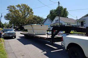 Fiberglass pool delivery