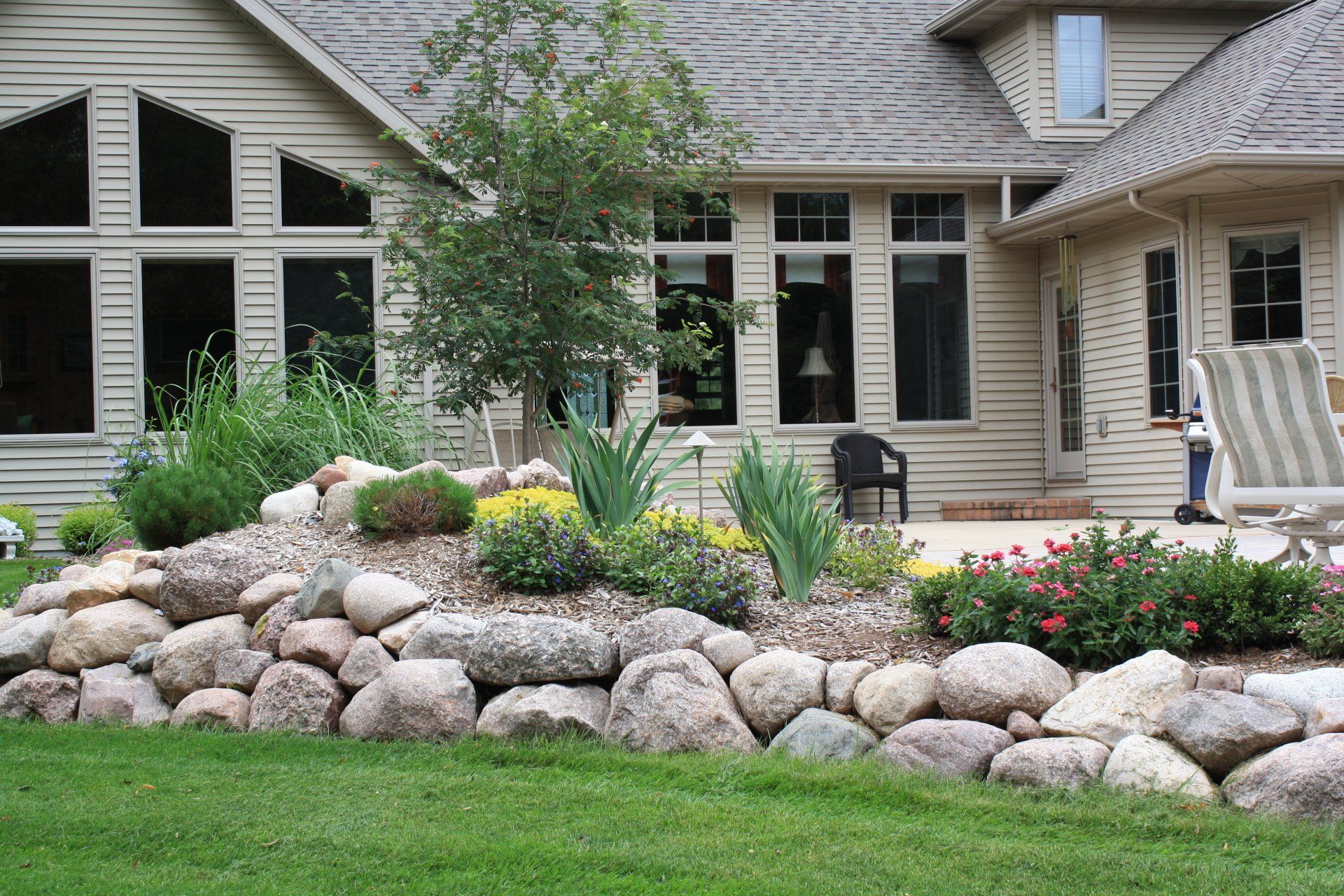 Greenleaf Landscaping and Gardens Photos | Photo Gallery | Landscaping