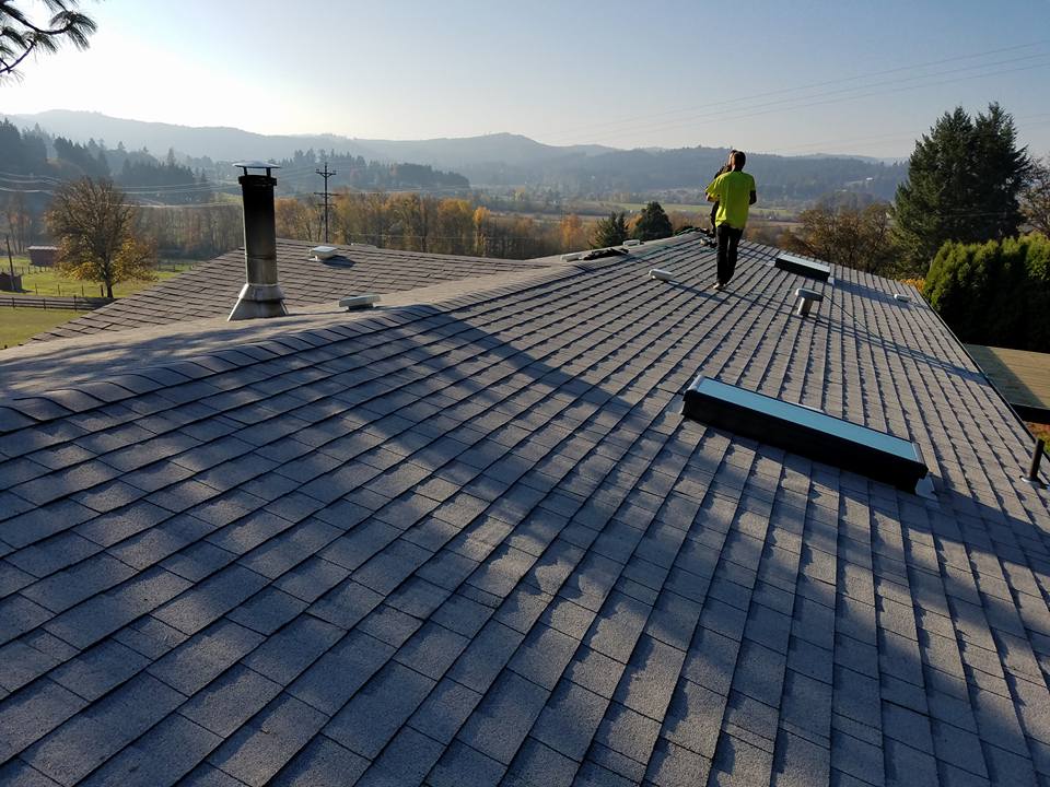 Roofing service
