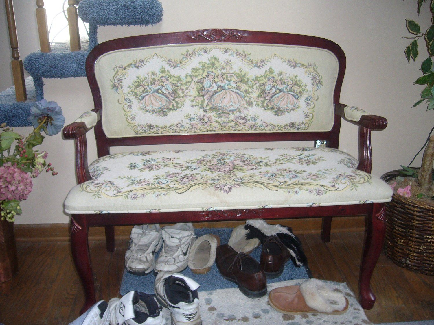 Antique bedroom bench
