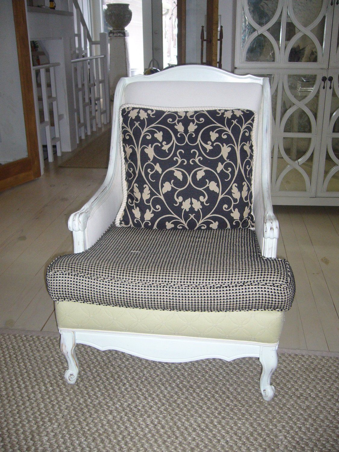 White printed chair