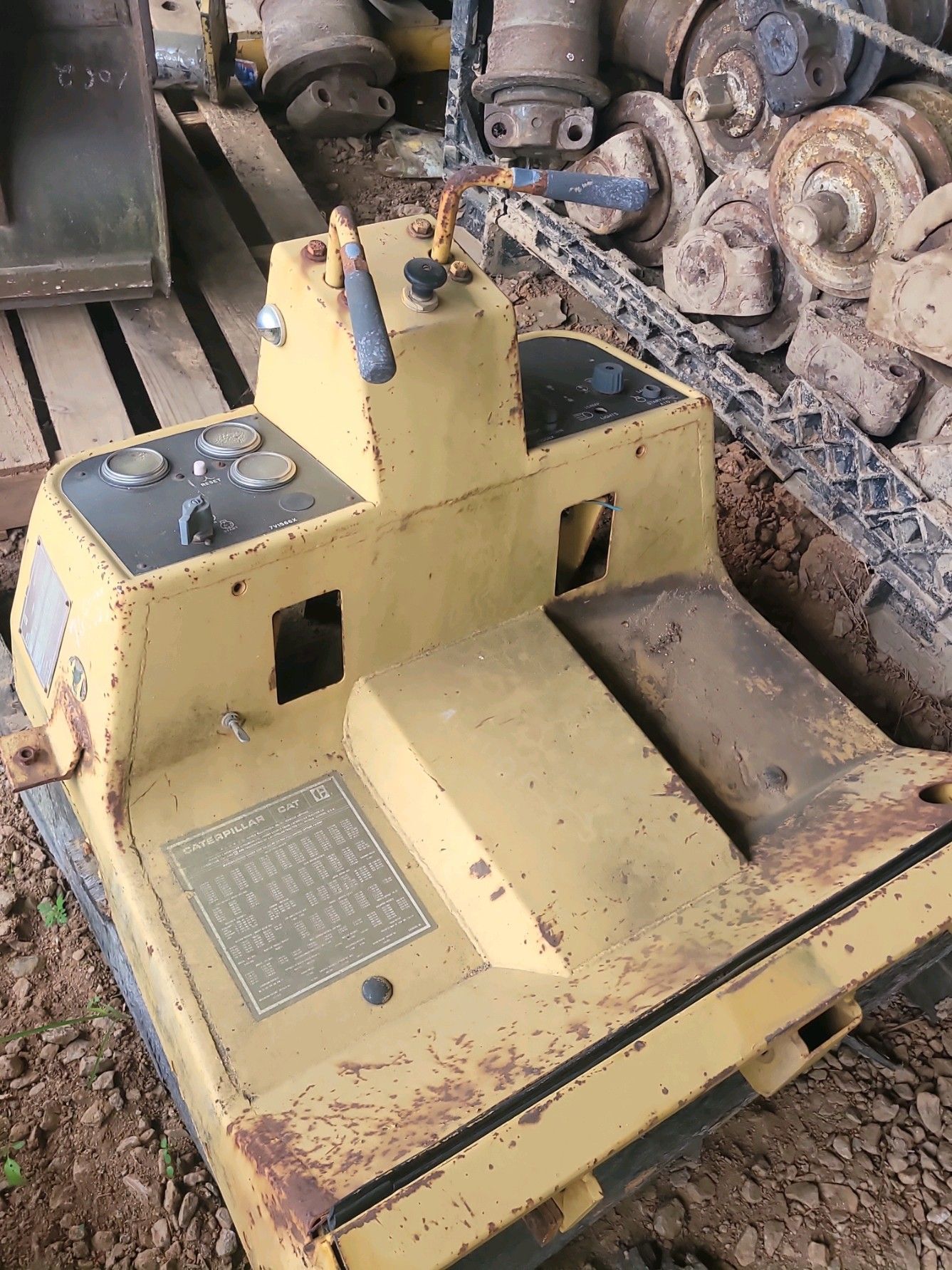 2 Cat sterling controls bodies